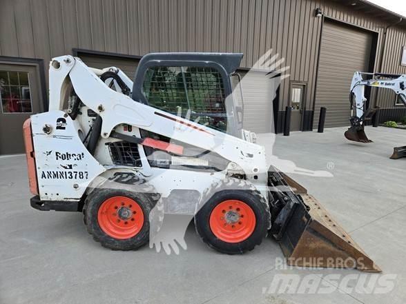 Bobcat S590 Šumski mulčeri