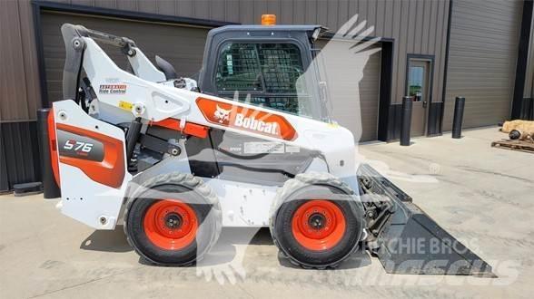 Bobcat S76 Skid steer mini utovarivači
