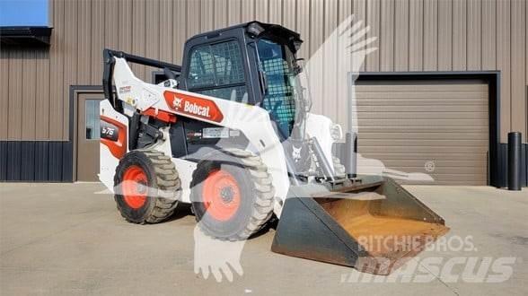 Bobcat S76 Skid steer mini utovarivači