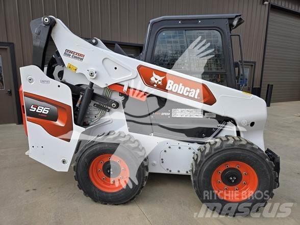 Bobcat S86 Skid steer mini utovarivači