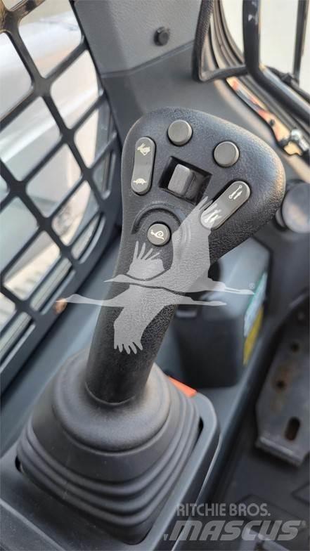 Bobcat T76 Skid steer mini utovarivači