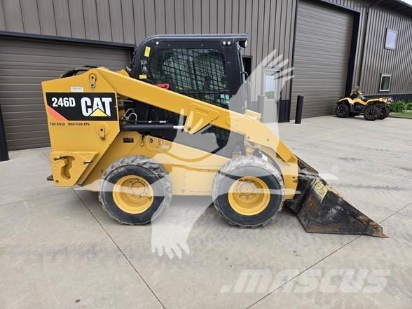 CAT 246D Skid steer mini utovarivači