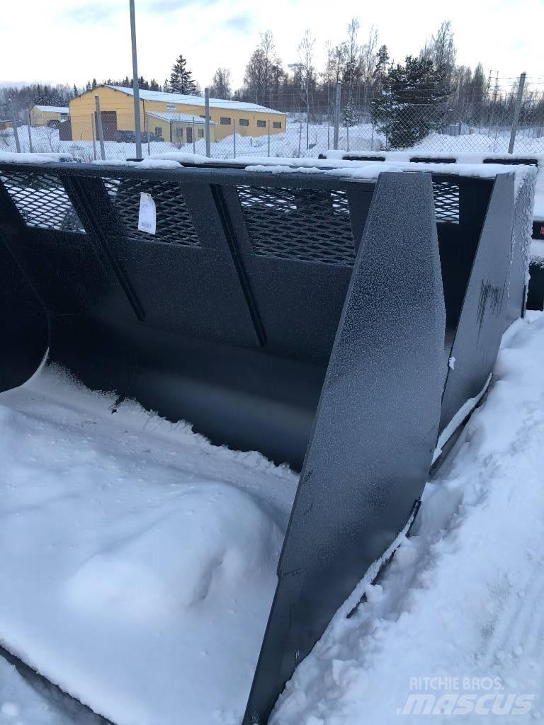 LS Snöskopor Kašike / Korpe