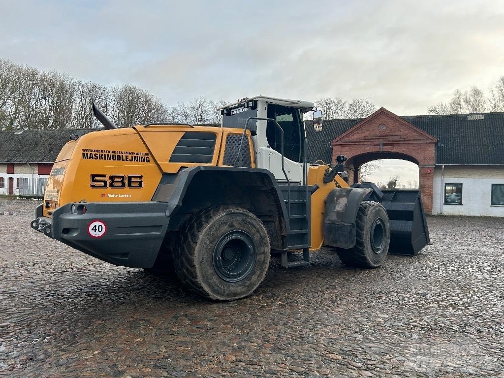 Liebherr L 586 Utovarivači na točkove