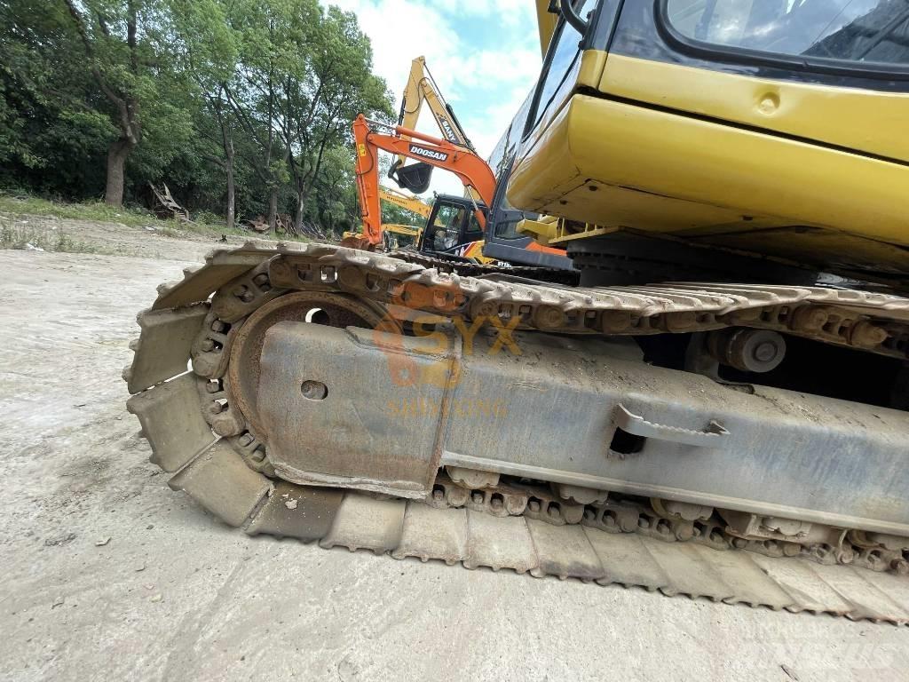 Komatsu PC 220 Bageri guseničari