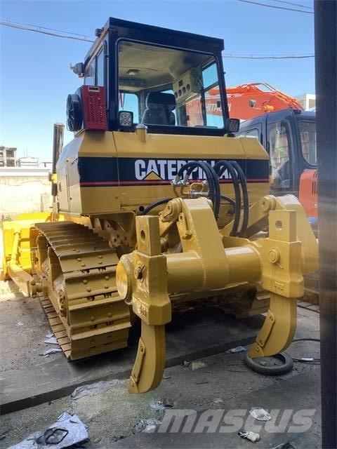 CAT D 6 G Buldožeri guseničari