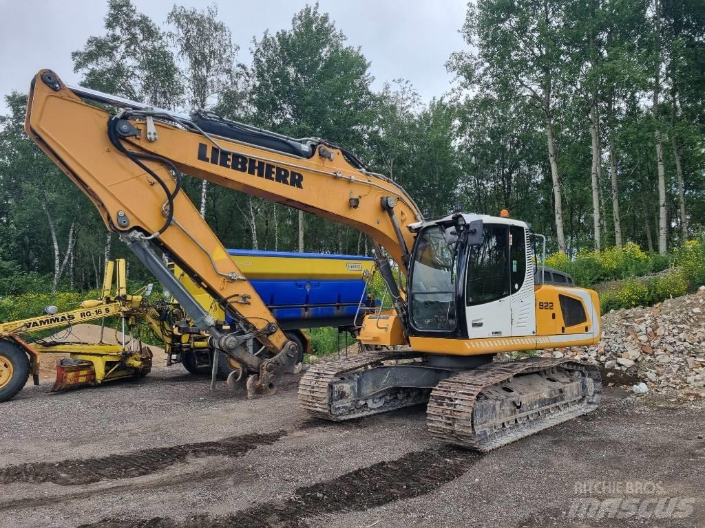 Liebherr R 922 Bageri guseničari