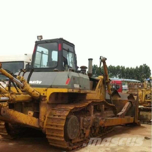 Komatsu d155a-3 Buldožeri guseničari