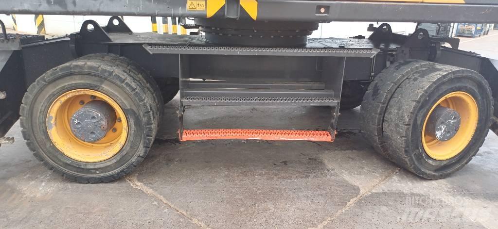 Volvo EW 240 E Bageri točkaši
