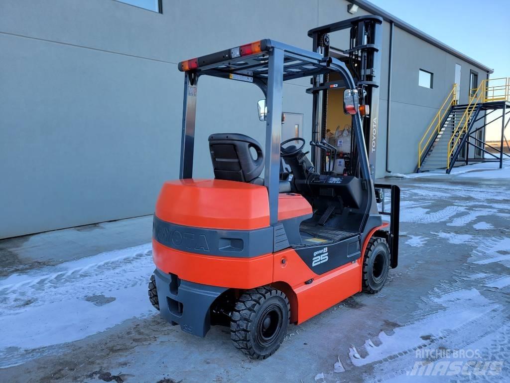 Toyota 8FB25 Električni viljuškari