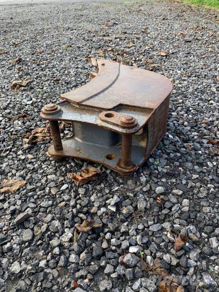 CNH GODET RETRO Ostala oprema i komponente