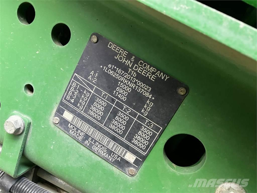 John Deere 6250R Traktori