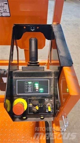 JLG ES 1530 L Makazaste platforme
