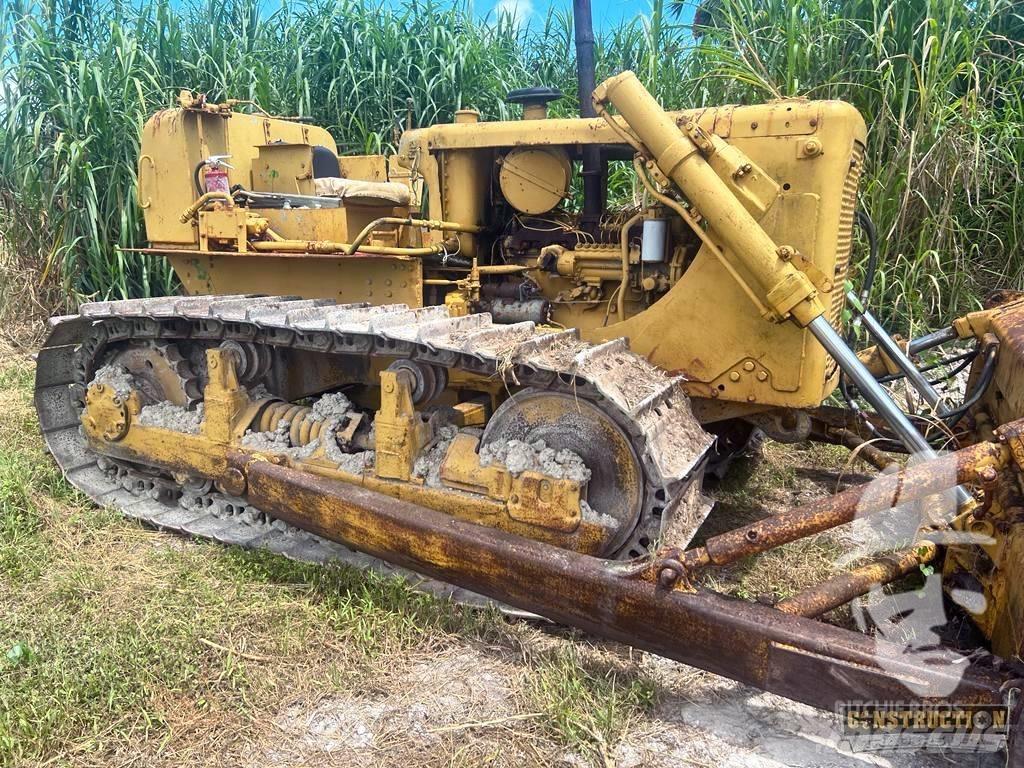 CAT D 6 C Buldožeri guseničari