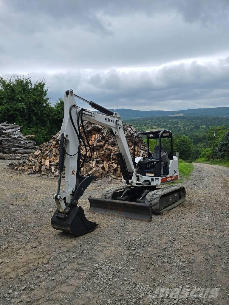 Bobcat 341 G Mini bageri < 7t