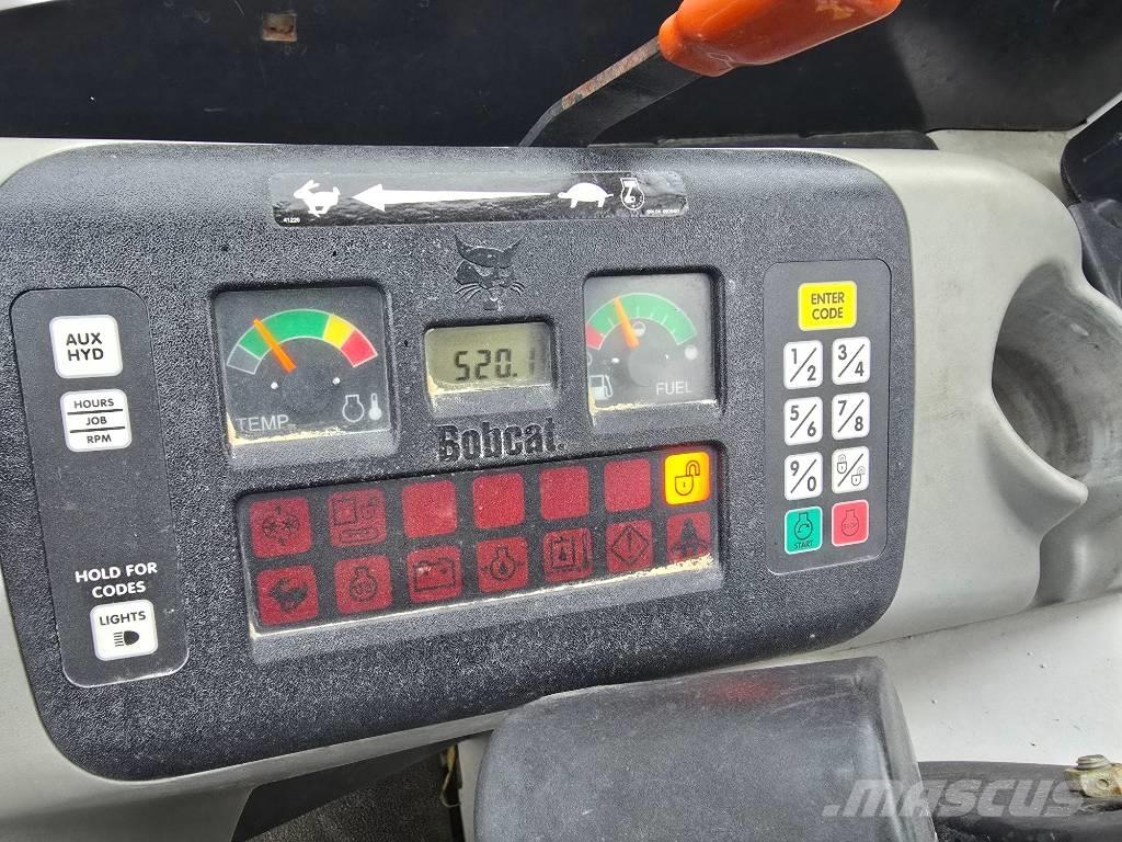 Bobcat 341 G Mini bageri < 7t