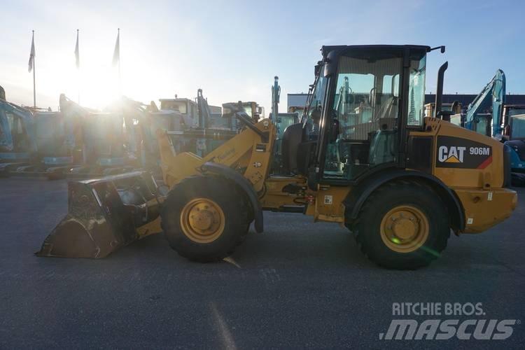 CAT 906 M Utovarivači na točkove