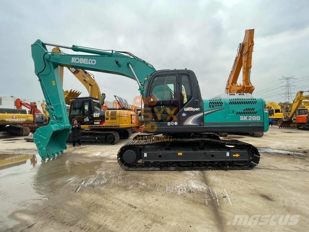 Kobelco SK 200-8 Bageri guseničari