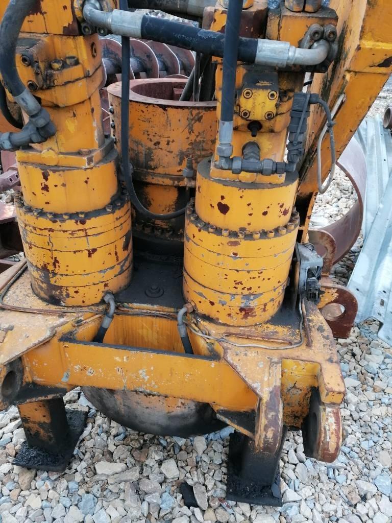 Bauer BG 12 V Mašine za zabijanje stubova