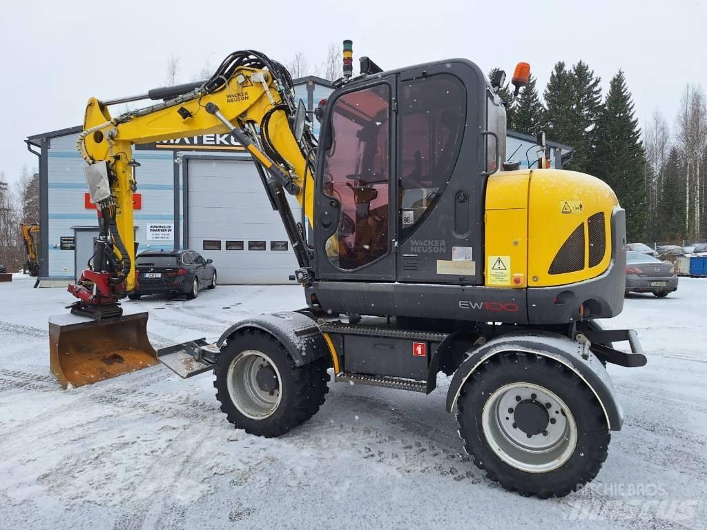 Wacker Neuson 9503-2 Bageri točkaši