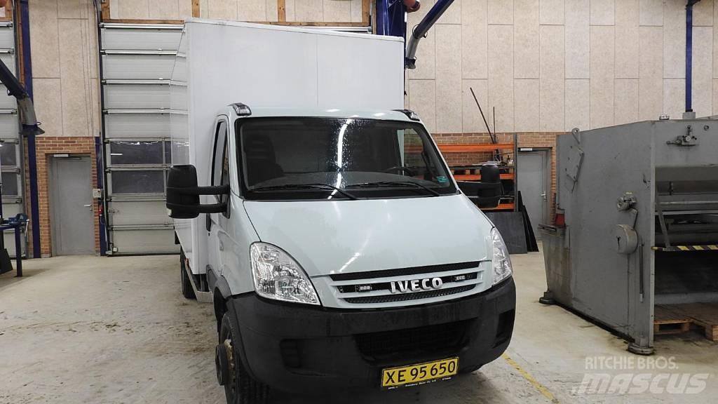 Iveco 65C 18 Sanduk kamioni