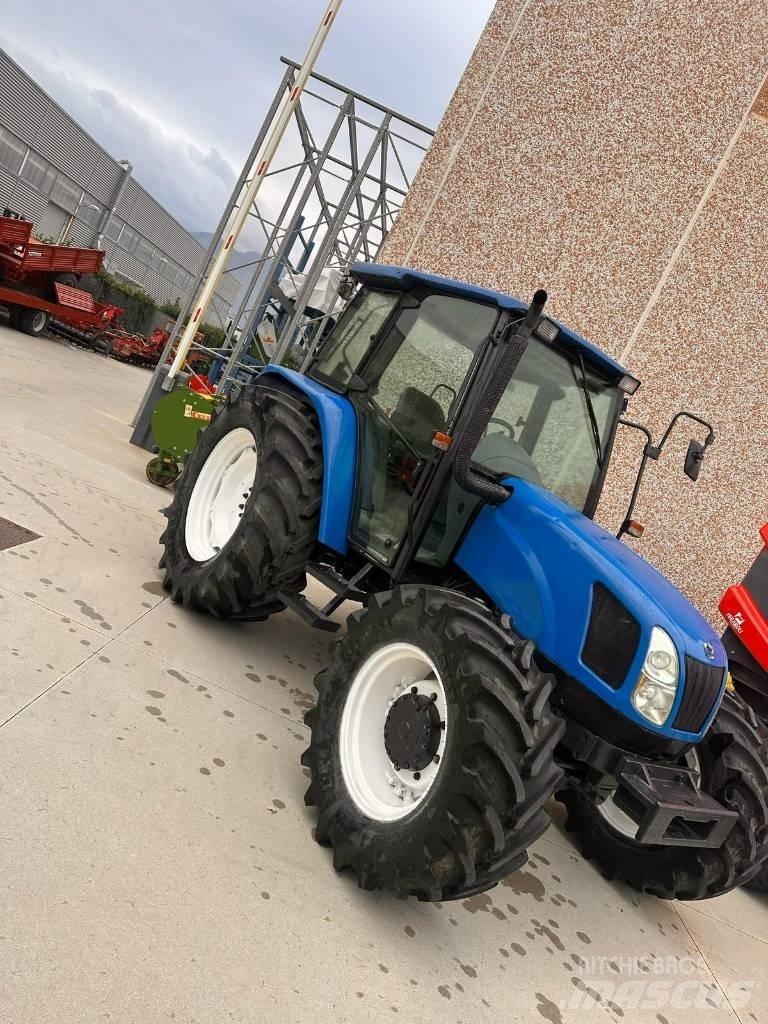 New Holland TL 100 Traktori