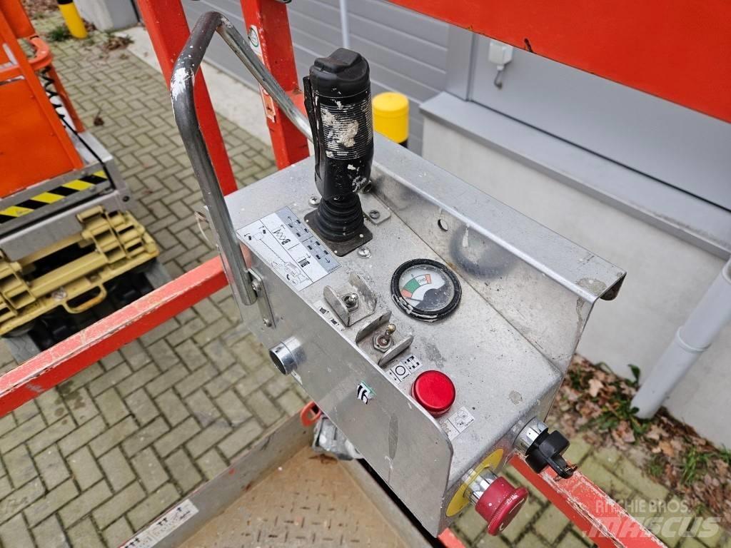 SkyJack SJ 4620 Makazaste platforme