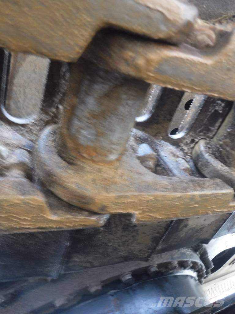 Hitachi ZX 210 LC-6 Bageri guseničari