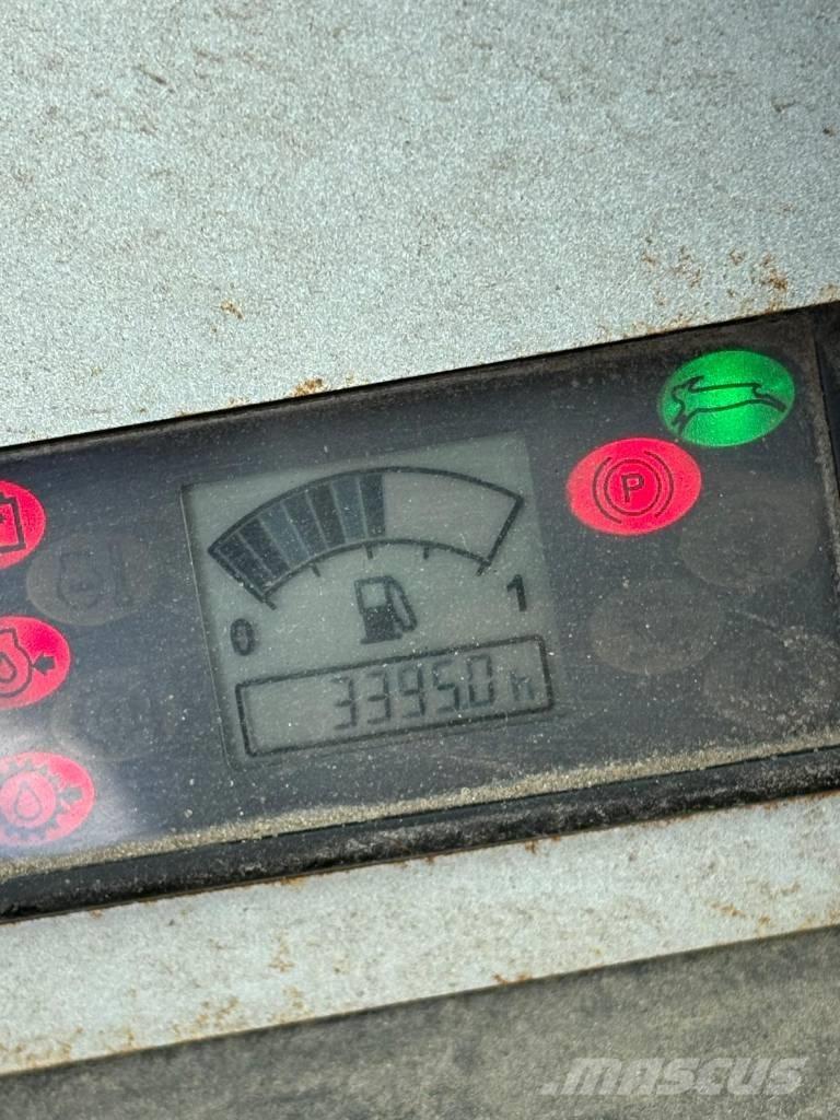 JCB Vibromax 520-40 Teleskopski viljuškari