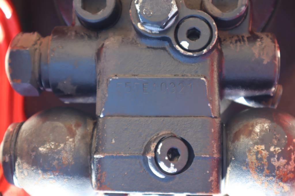 Rammer 555E Čekići