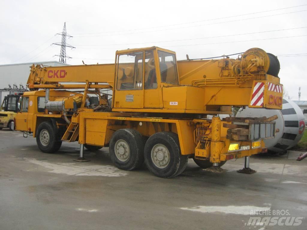 Tatra CKD Polovne dizalice za sve terene