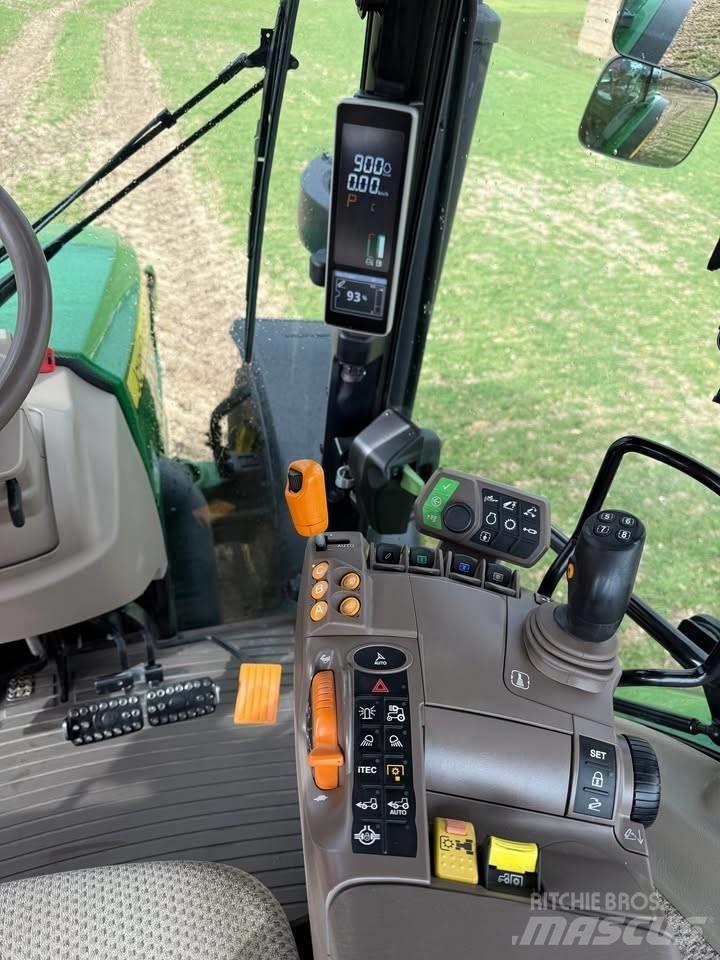 John Deere 5100 R Traktori
