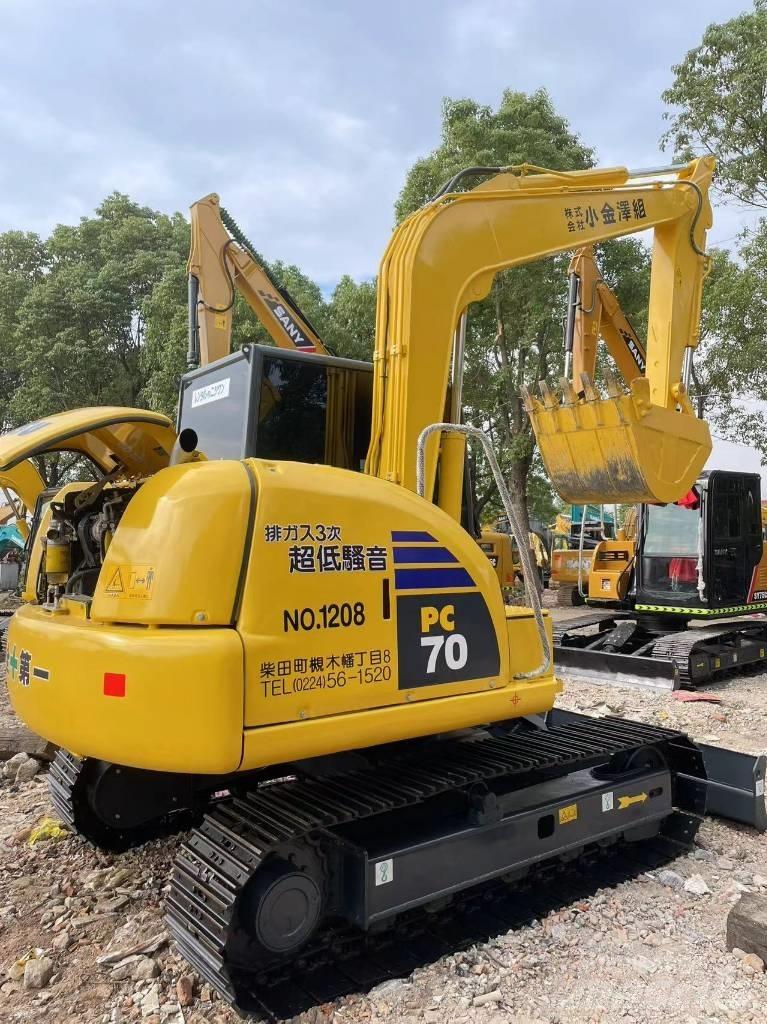 Komatsu 70-8 Bageri guseničari