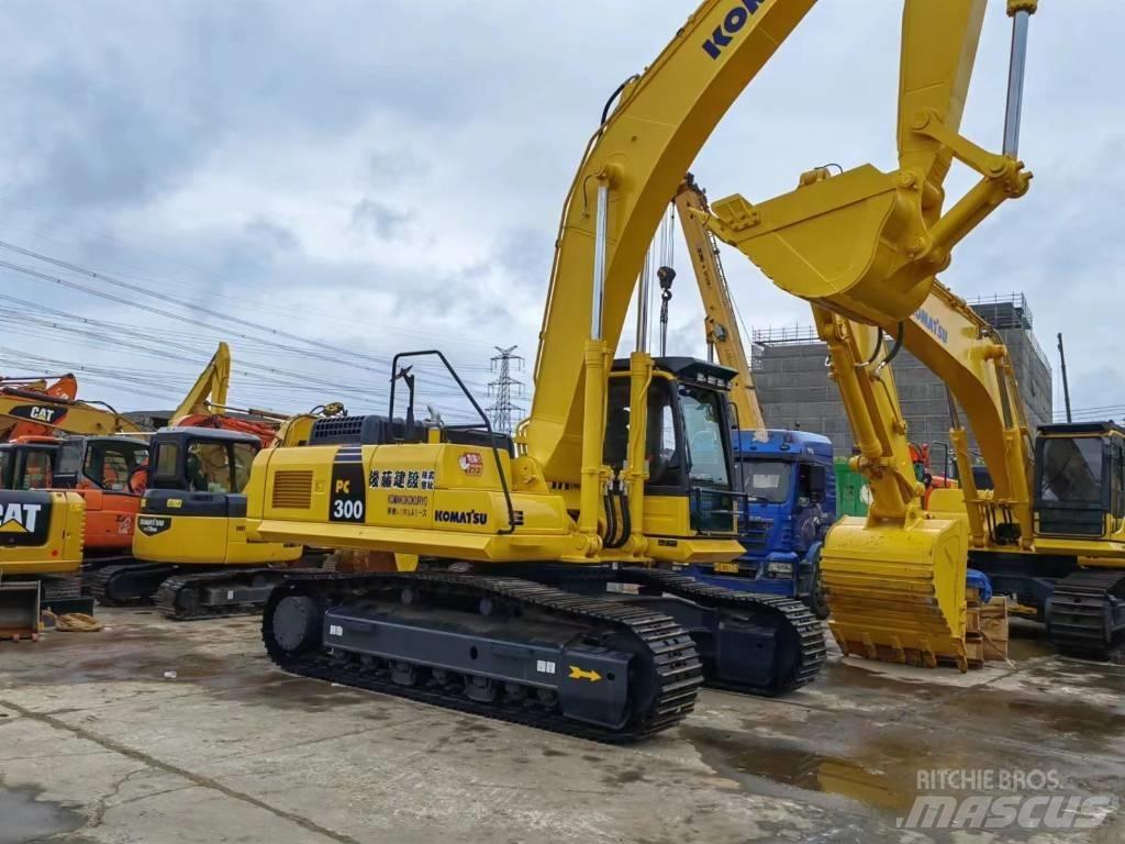 Komatsu PC 300 Bageri guseničari