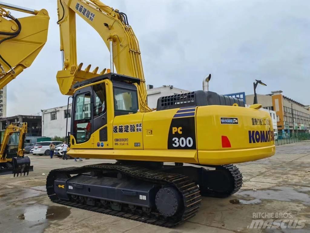 Komatsu PC 300 Bageri guseničari