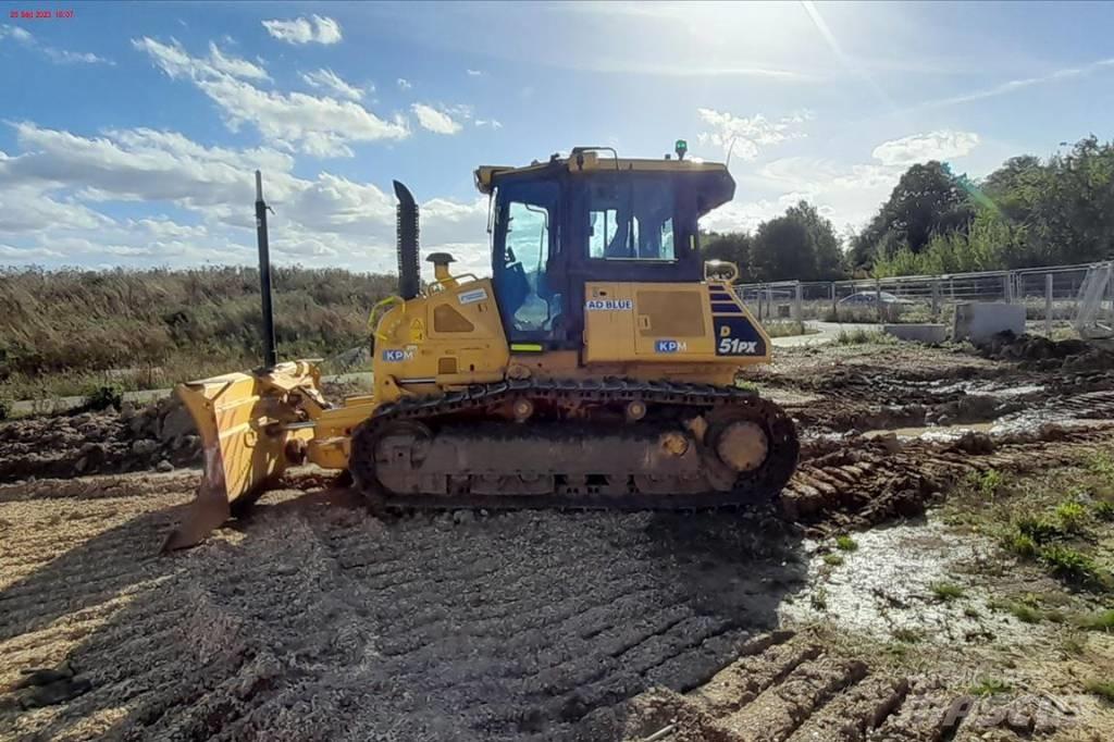 Komatsu D51 PX-24 Buldožeri guseničari