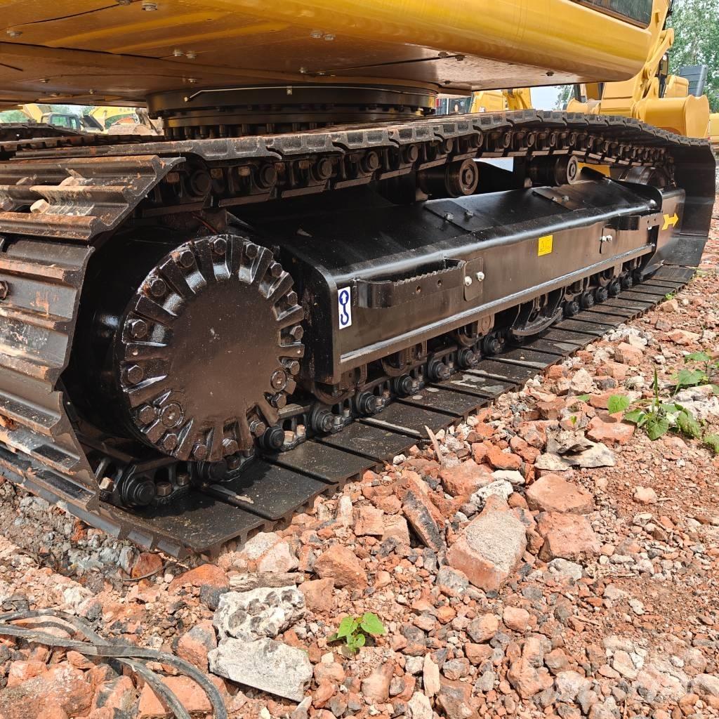 CAT 320D2L Bageri guseničari
