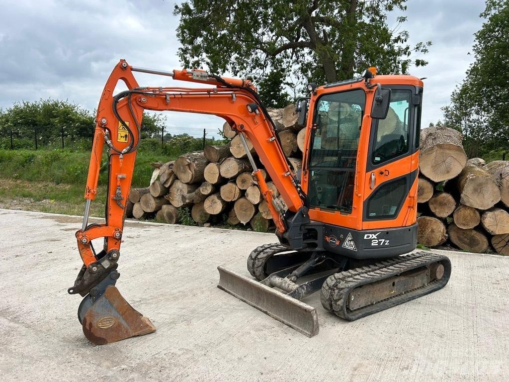 Doosan DX 27 Z Mini bageri < 7t