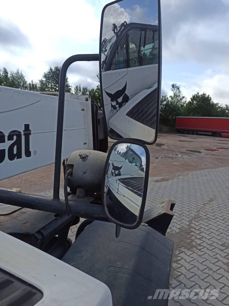 Bobcat T 40.180 Teleskopski viljuškari