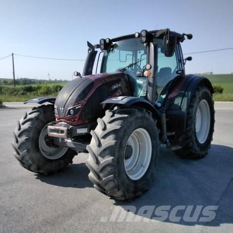 Valtra N 174 Traktori