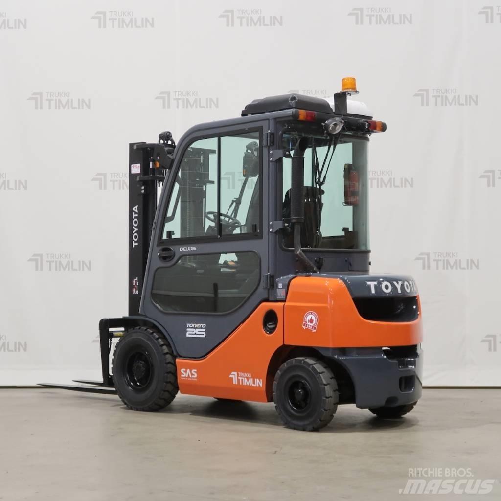 Toyota 52-8FDF25 Dizelski viljuškari