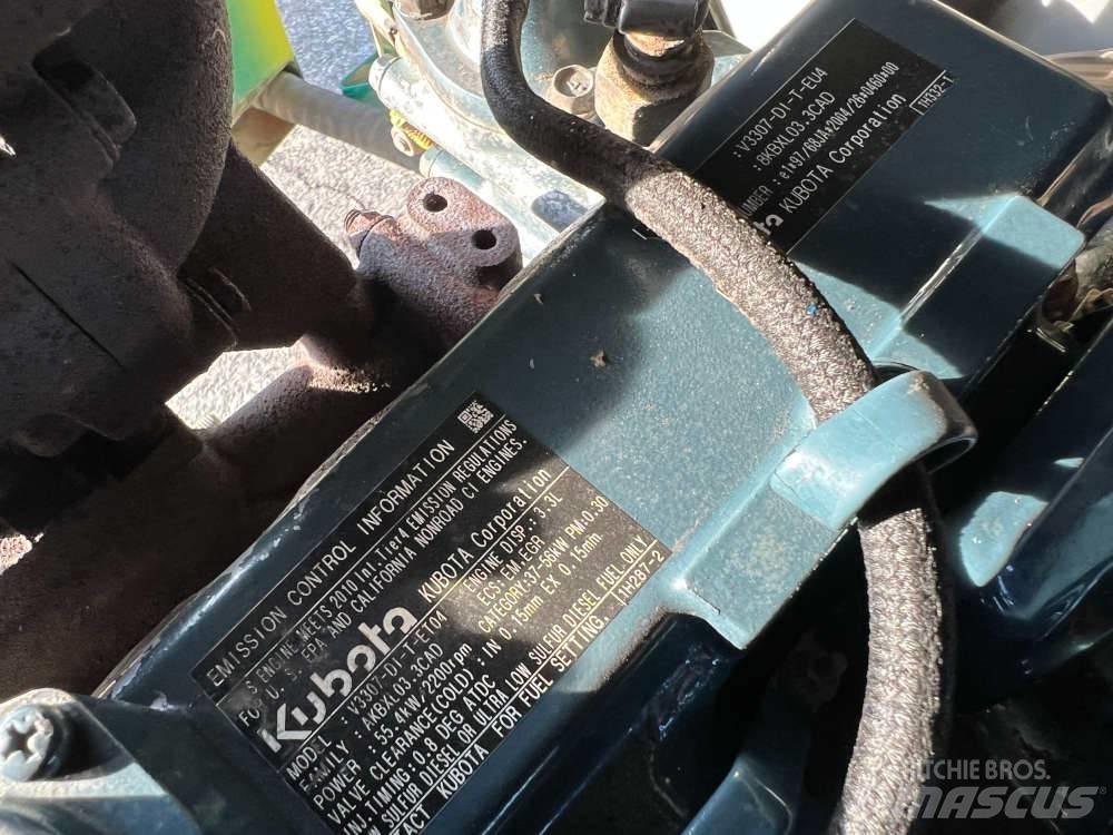 Bomag BW 154 AP AM Valjci sa duplim bubnjem
