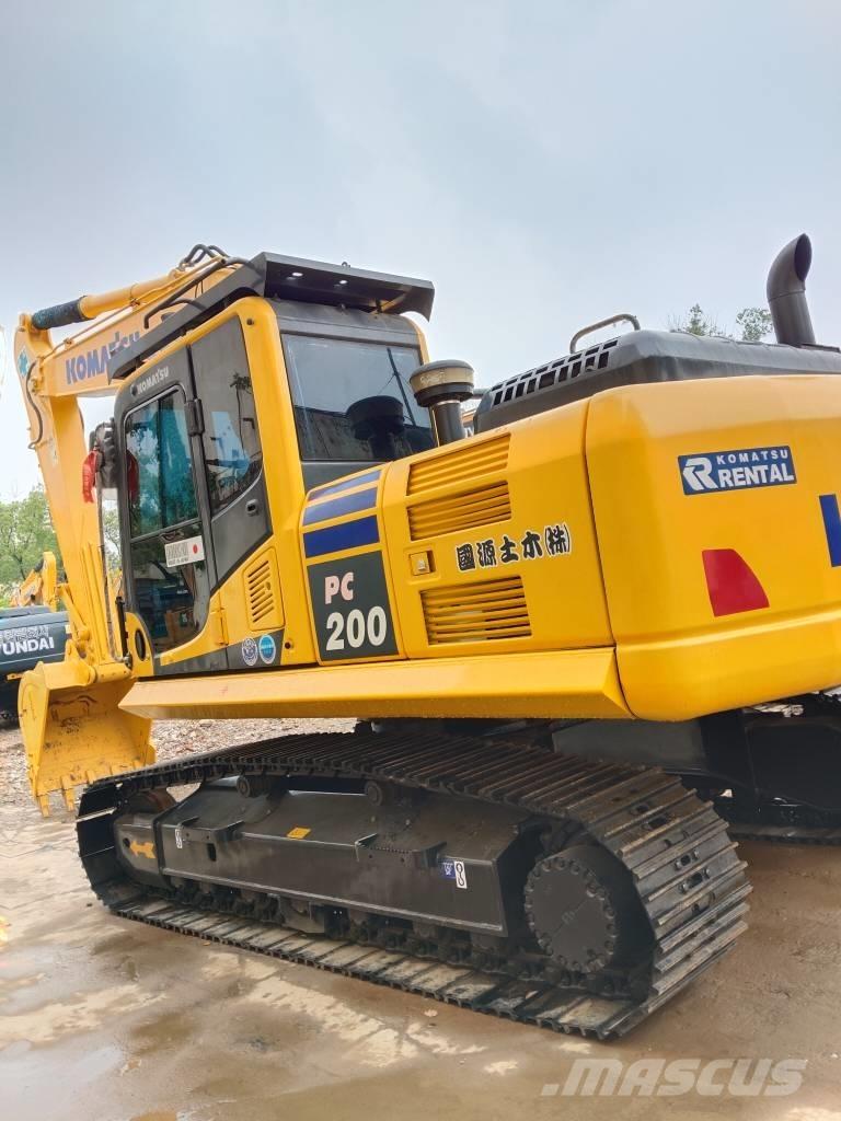 Komatsu PC 200-8 Bageri guseničari