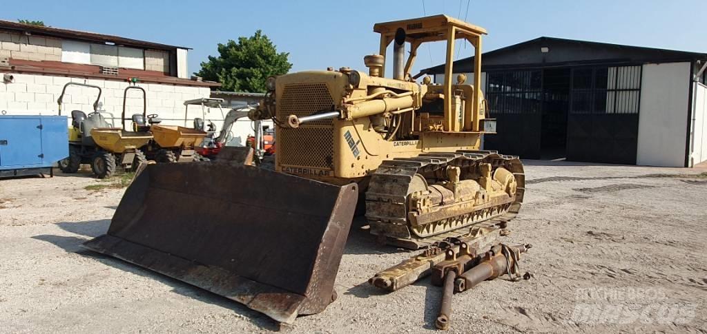CAT D 7 G Buldožeri guseničari