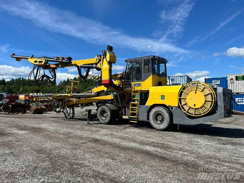 Atlas Copco XE3 C30 Oprema za bušenje u tunelima i podzemnim rudnicima
