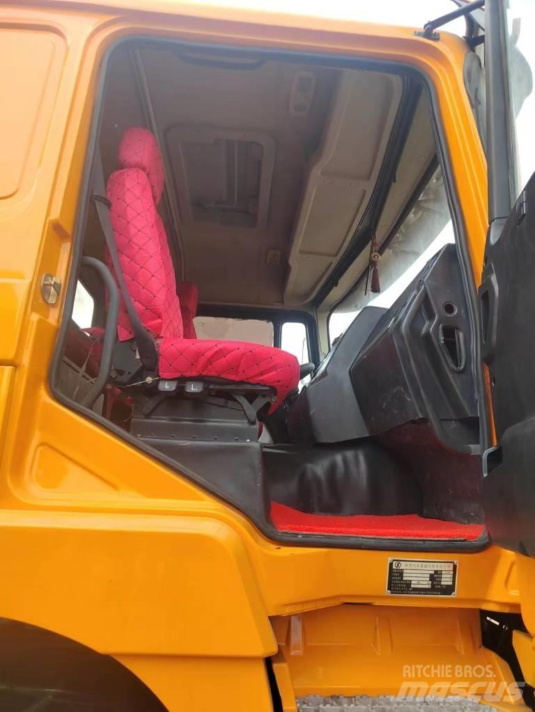 Shacman F 3000 Kiperi kamioni
