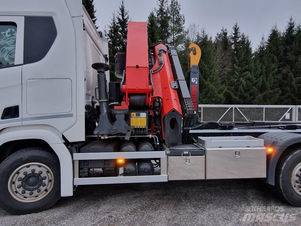 Scania R540 8x2 Kamioni sa kranom