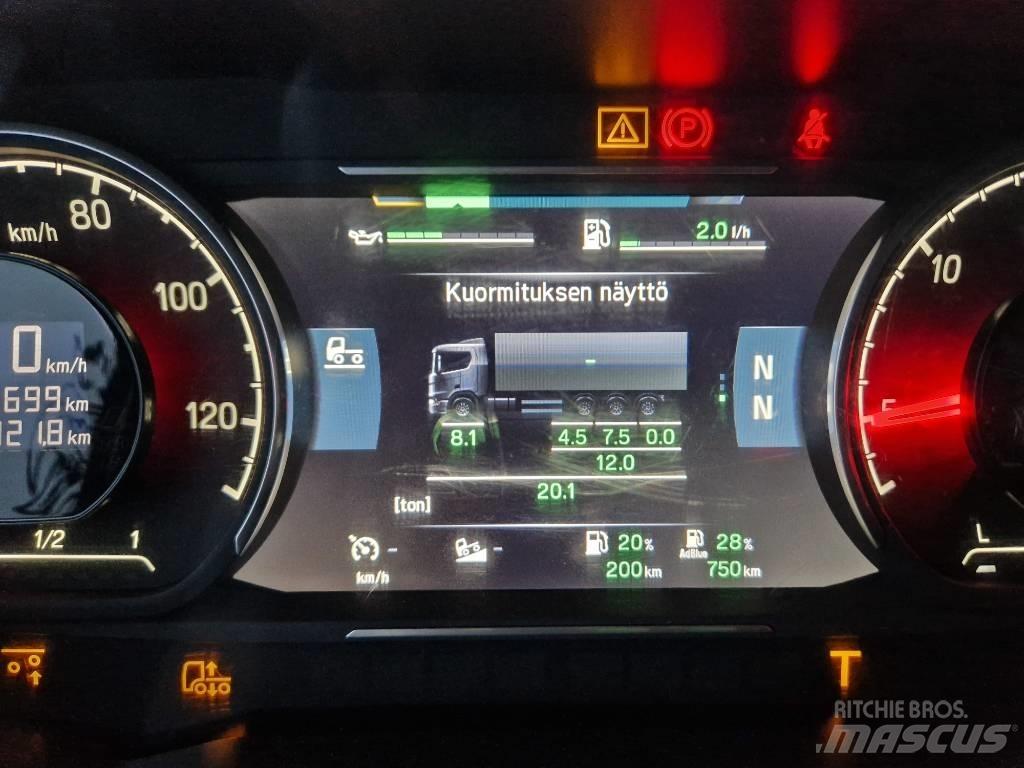 Scania R540 8x2 Kamioni sa kranom