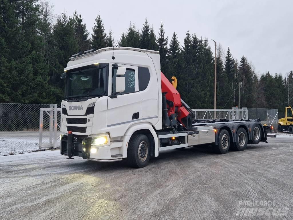 Scania R540 8x2 Kamioni sa kranom