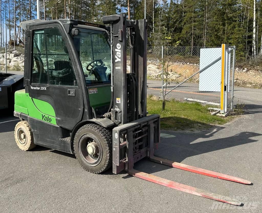 Yale GLP 25 VX Plinski viljuškari